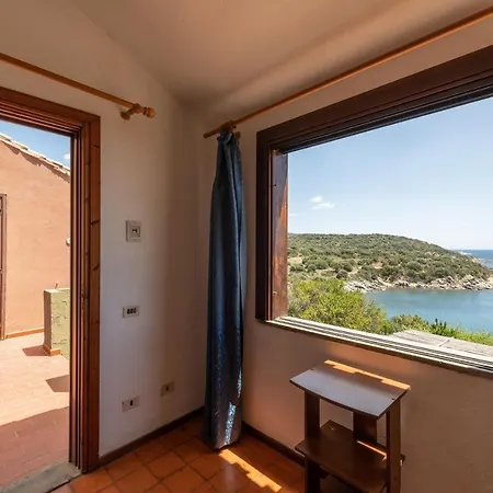 Holiday home Accu Is Prezzus Tipo H Fronte Mare *